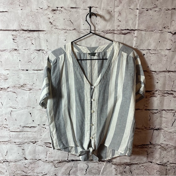 Eddie Bauer Linen Blend Tie Front Blouse - Size XS - Picture 1 of 6
